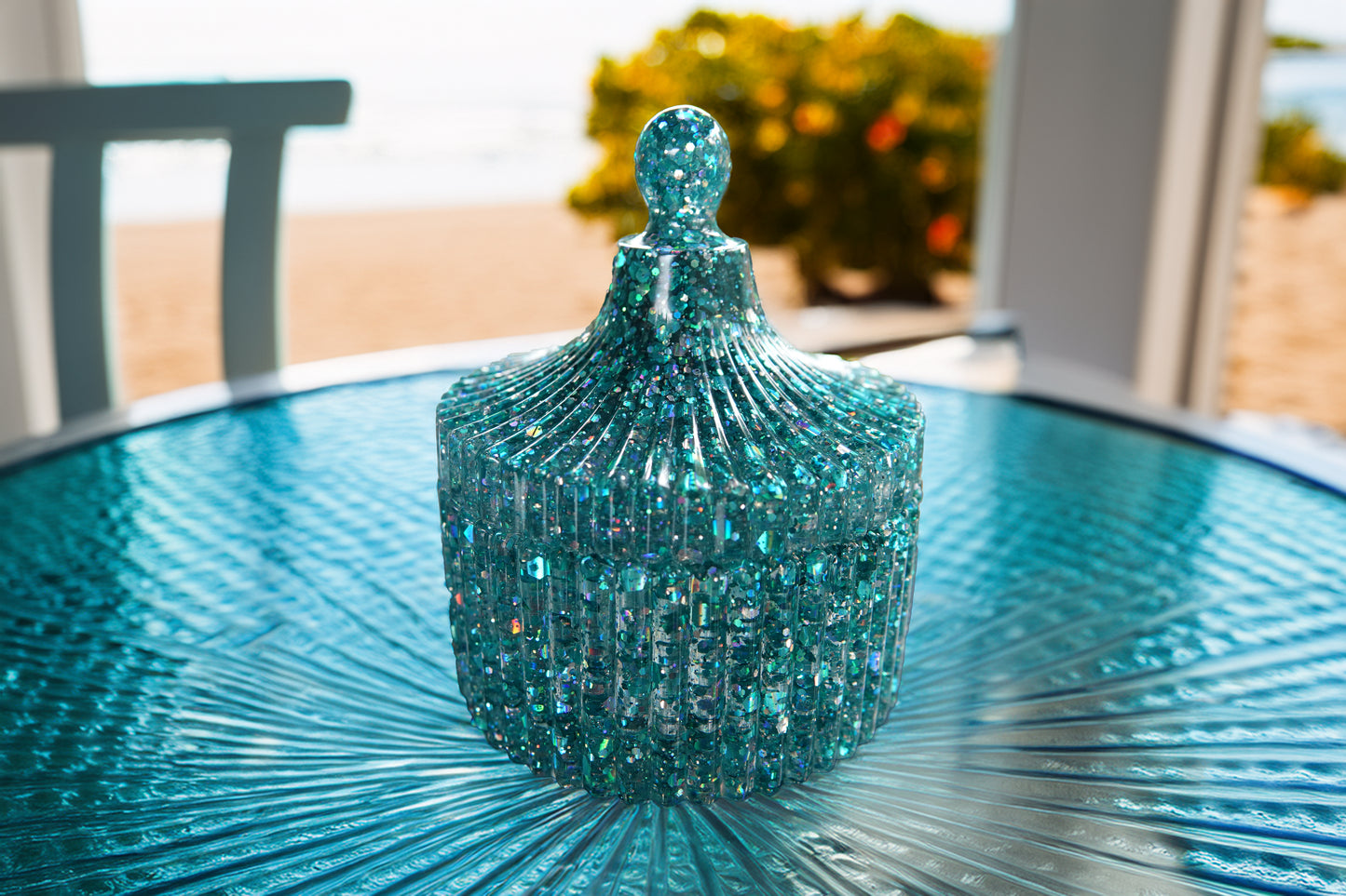 Small Ribbed Resin Containers