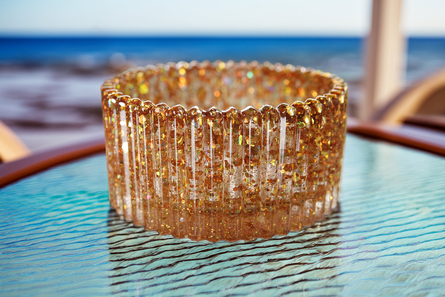 Small Ribbed Resin Containers