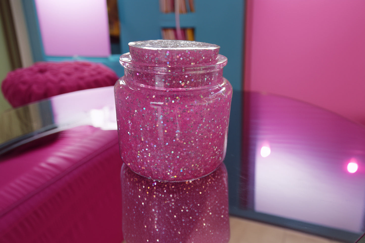 Vibrant 70x70mm Resin Color Jars with Dazzling Speckles