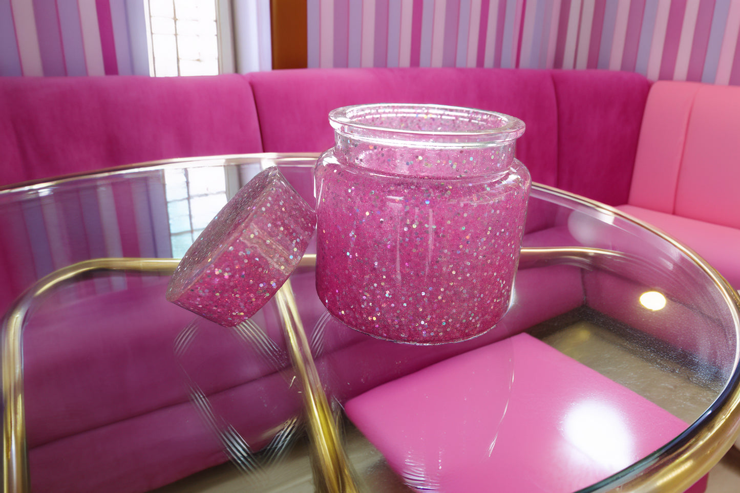Vibrant 70x70mm Resin Color Jars with Dazzling Speckles