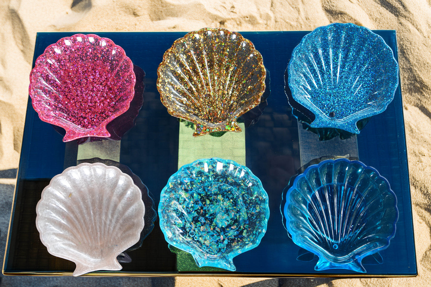 Handcrafted Colored Resin Shell Bowl